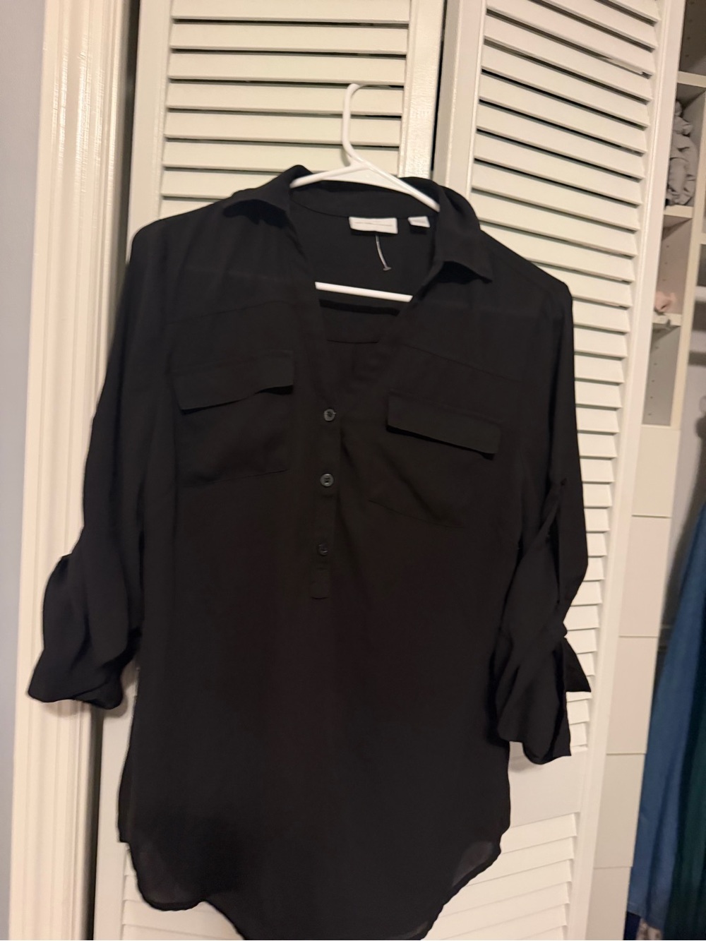 New York & Company Black Casual Button-Front women’s Shirt